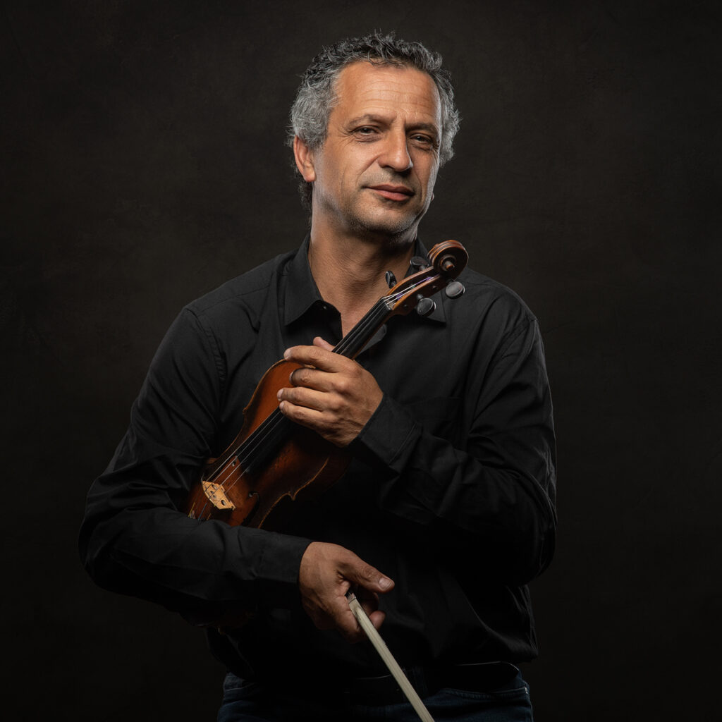 Musicien Daniel Rossignol violon solo