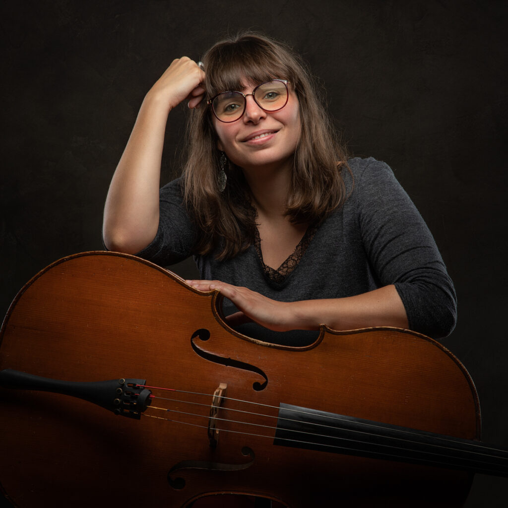 Musicien Fanny Spangaro violoncelle